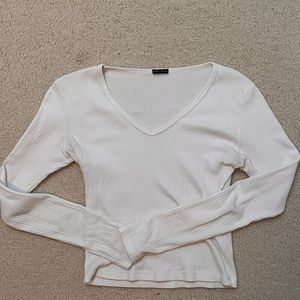 Long sleeve v-neck long sleeve